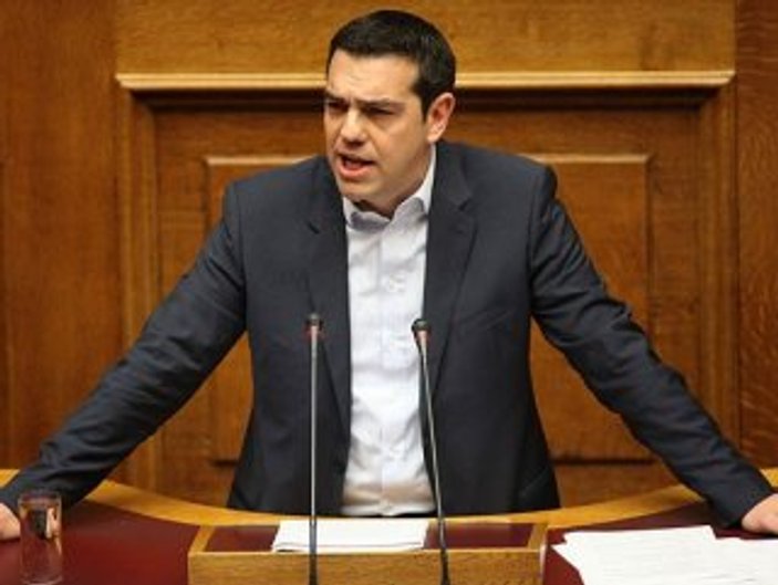 Yunan Başbakan Çipras IMF ile görüşmeye razı oldu