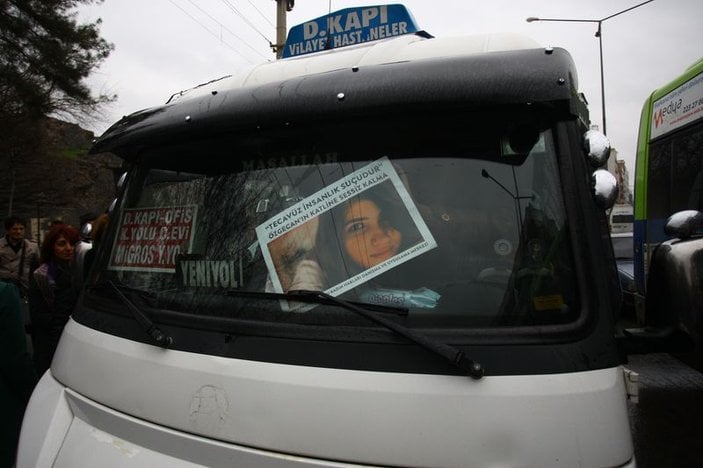Diyarbakırlı dolmuş şoförlerinden Özgecan tepkisi
