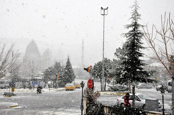 İstanbul'da kar yağışı başladı