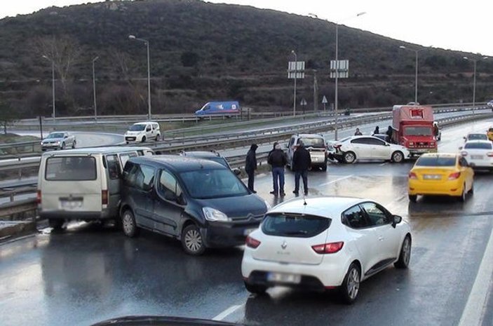 İstanbul'da zincirleme trafik kazası