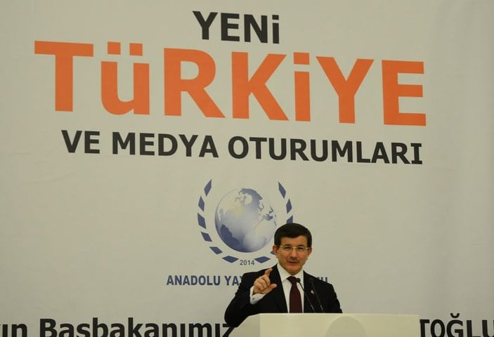 Başbakan Davutoğlu: Molotof kokteyli bir içecek değildir