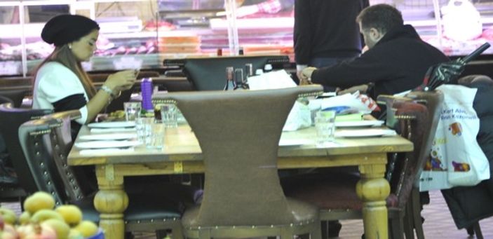 Özlem Yıldız - Sinan Serter buluşması