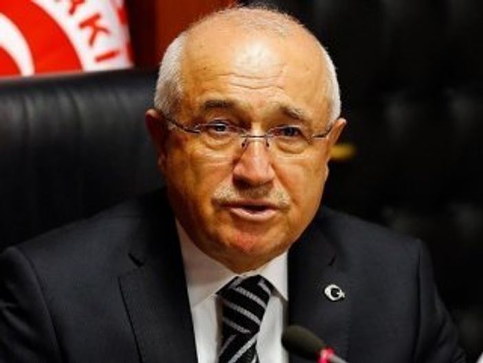 Cemil Çiçek'ten İç Güvenlik Paketi açıklaması