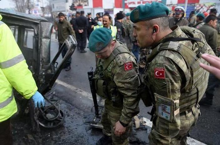 Afganistan'da bombalı saldırı: 1 şehit