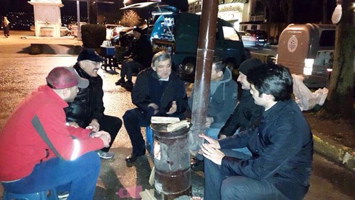 Abdullah Gül seyyar satıcının davetini geri çevirmedi