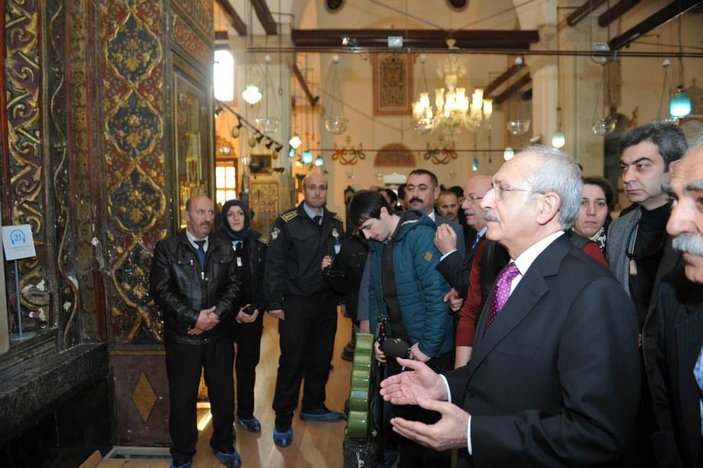 Kemal Kılıçdaroğlu Mevlana Türbesi'ni ziyaret etti