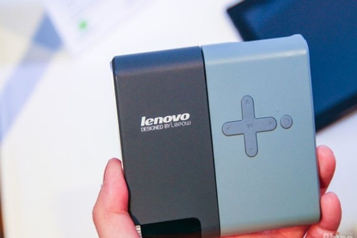 Lenovo cep projektörünü tanıttı