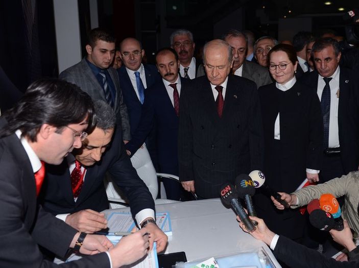 Bahçeli milletvekili aday adaylığı için başvurusunu yaptı