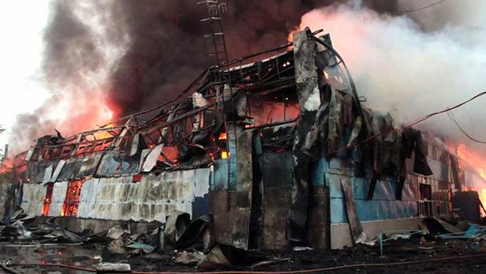 Tataristan'daki yangında bir Türk de enkaz altında