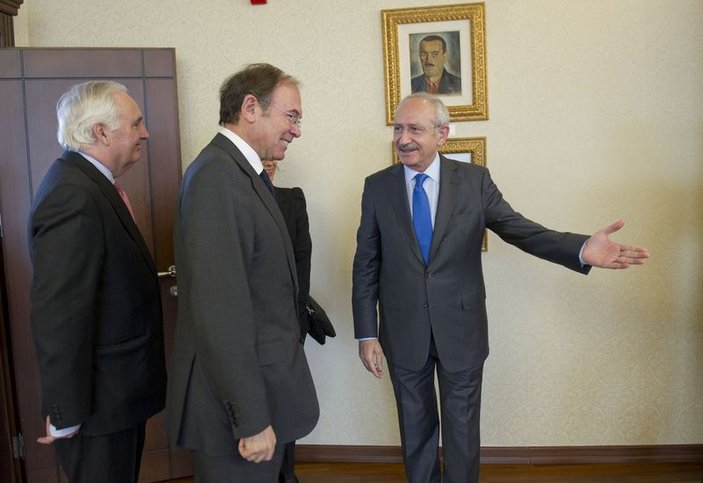 Kılıçdaroğlu İspanya Senatosu heyetini kabul etti