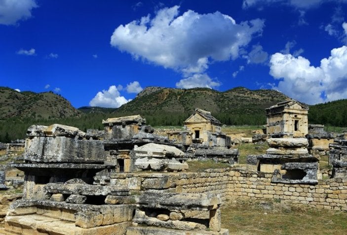 Vikinglerle İslam dünyası arasında en eski bağ bulundu