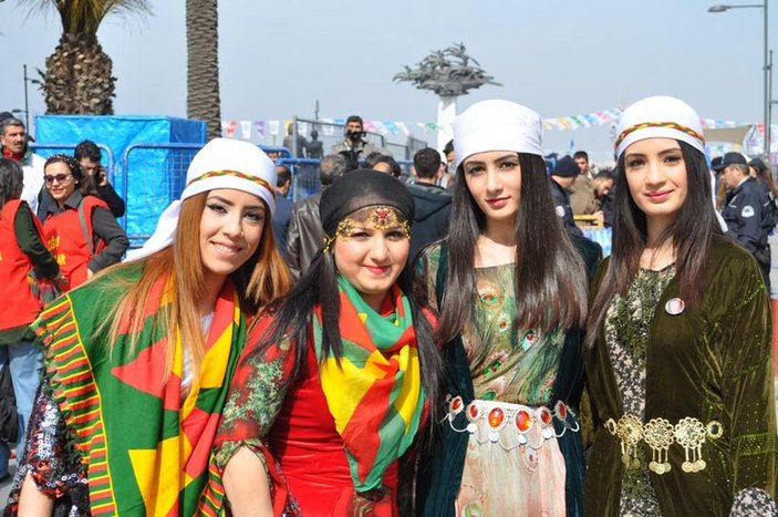 İzmir Gündoğdu'da ilk Nevruz kutlaması