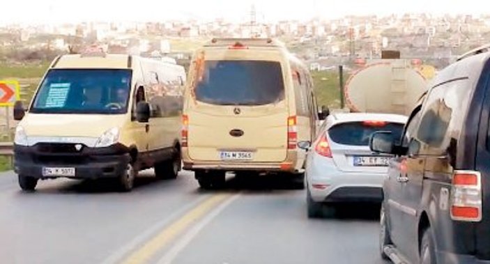 Başakşehir'de minibüs terörü