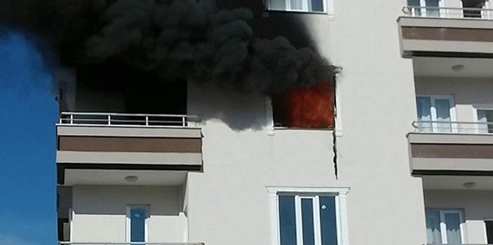 Gaziantep'te öğrenci evinde patlama: 2'si ağır 3 yaralı