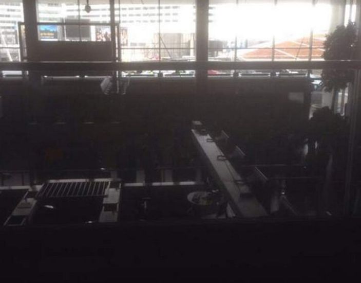 Amsterdam'da tüm uçuşlar iptal edildi