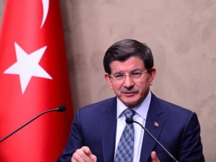 Başbakan Davutoğlu'ndan Hakan Şükür örneği