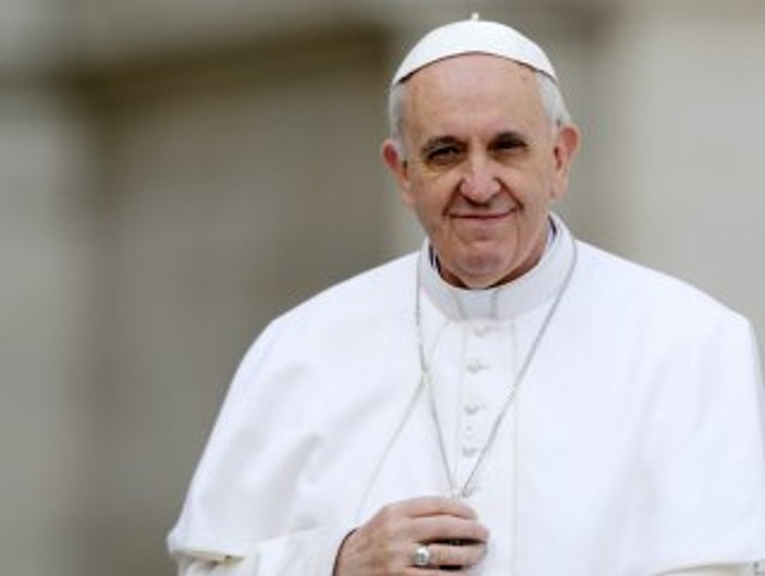Papa Franciscus'tan Ermenistan'a Türkiye resti