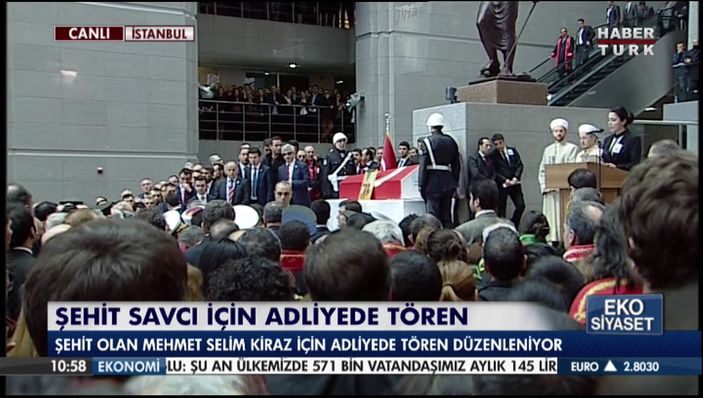 Şehit Savcı Kiraz için adliyede tören düzenlendi