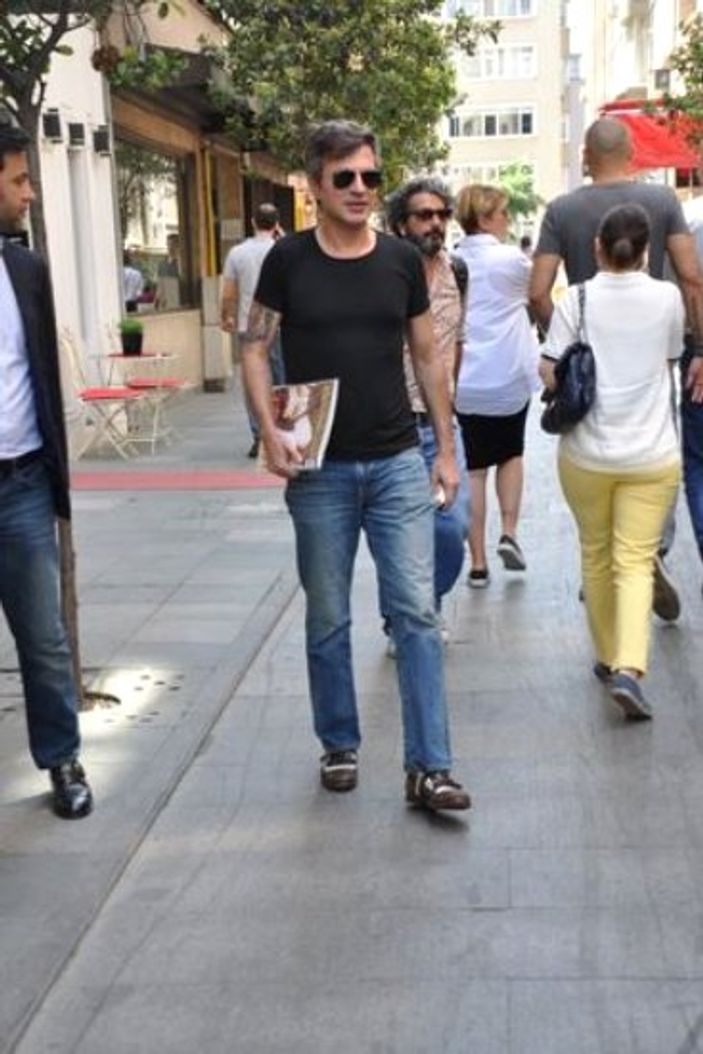 Teoman boşandıktan sonra ilk kez görüntülendi