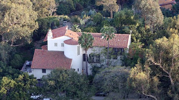 ABD'li genç milyarder lüks villasında ölü bulundu