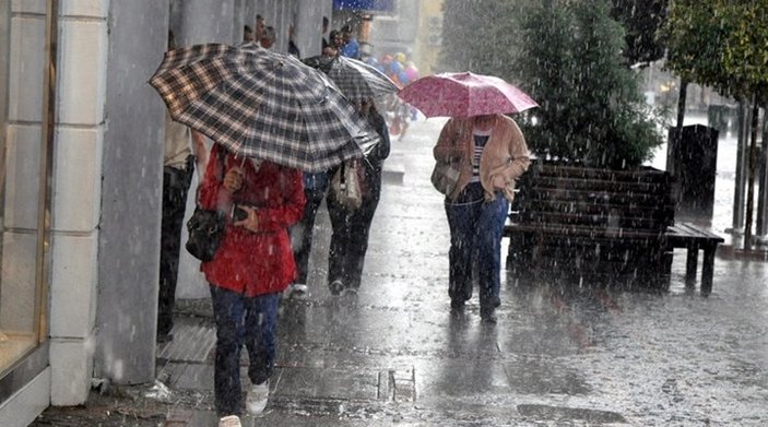 İstanbul'da sıcaklıklar yarın düşecek