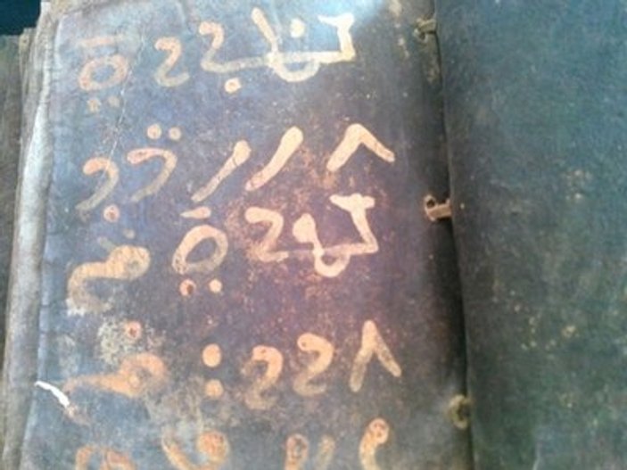Aydın'da yolcu otobüsünde tarihi İncil bulundu iddiası