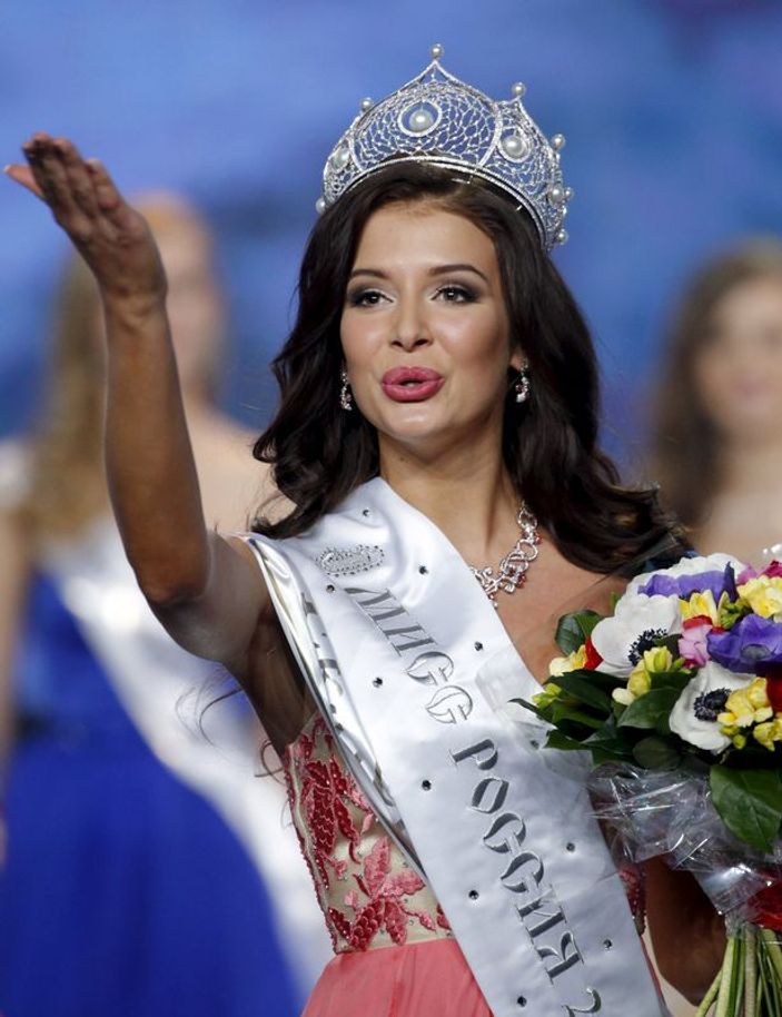 Rusya'nın en güzel kızı seçildi