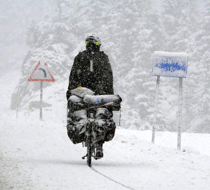 Antalya - Konya yolu kar nedeniyle kapandı
