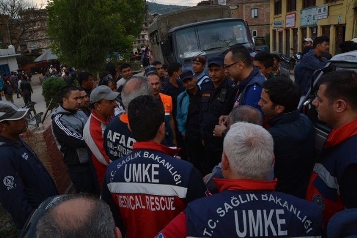 Türk sağlık ekipleri Nepal’de