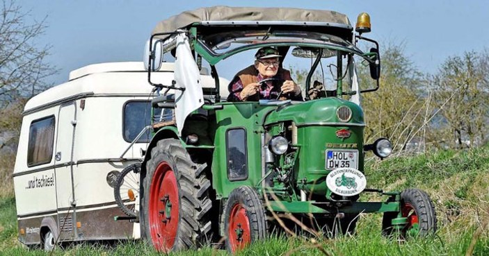 Alman maceraperest traktörüyle Kuzey Kutbu'na gidiyor