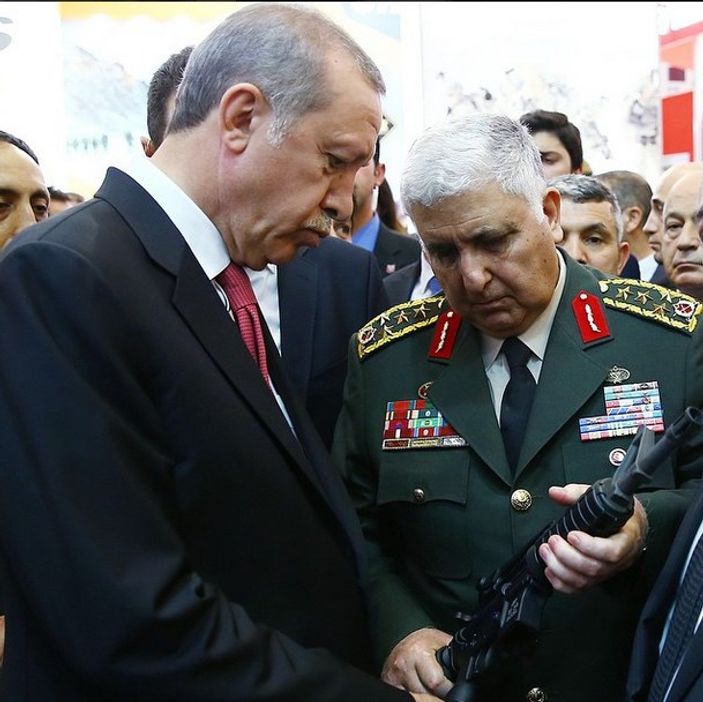 Erdoğan IDEF Uluslararası Savunma Sanayii Fuarı'nı gezdi