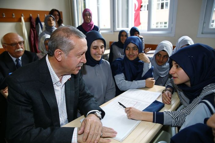 Öğrencilerden Erdoğan'a küçükken ne olmak isterdin sorusu