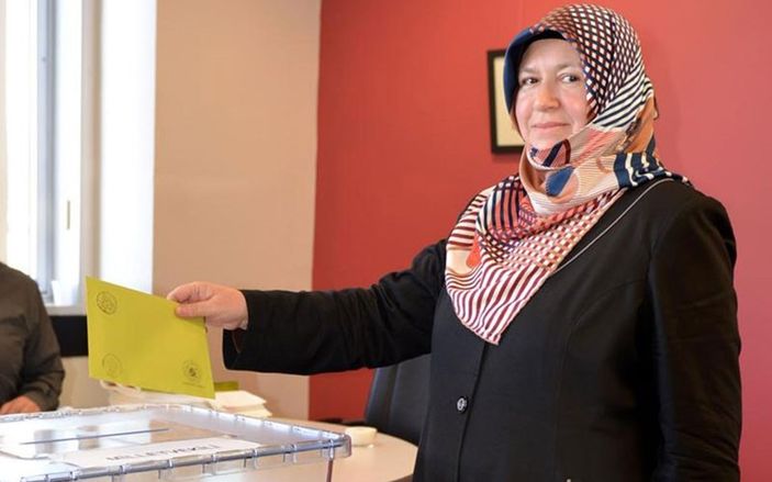 Genel seçimler için ilk oy Avustralya’da kullanıldı