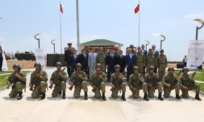 Başbakan Davutoğlu Süleyman Şah'a gitti