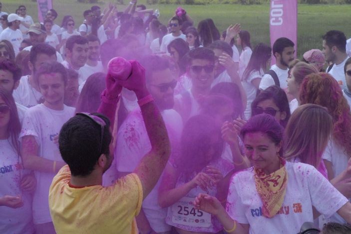 Eskişehir'de yapılan koşudan renkli görüntüler