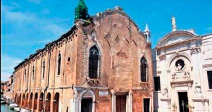Venedik’in ilk camisi bir süre açık olacak
