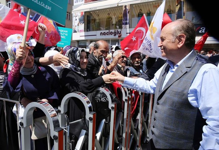 Kadir Topbaş'tan metro açıklaması