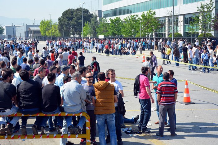 Renault Fabrikası'nda işçiler eylemde