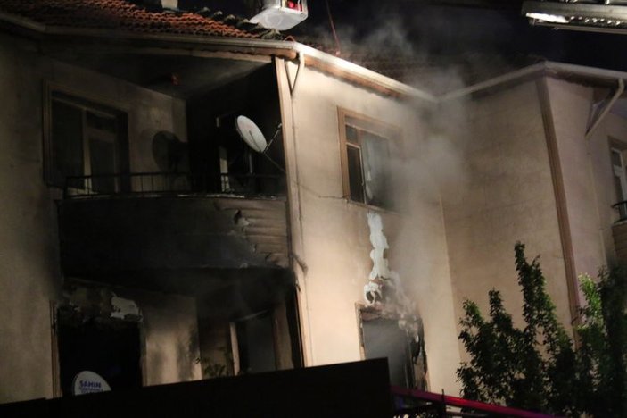 Kırşehir'de bir kişi evinin doğalgazını patlattı