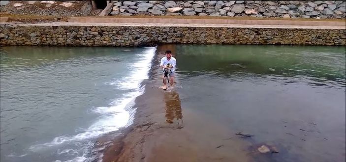 Karadenizli gencin kuzu kurtarma operasyonu