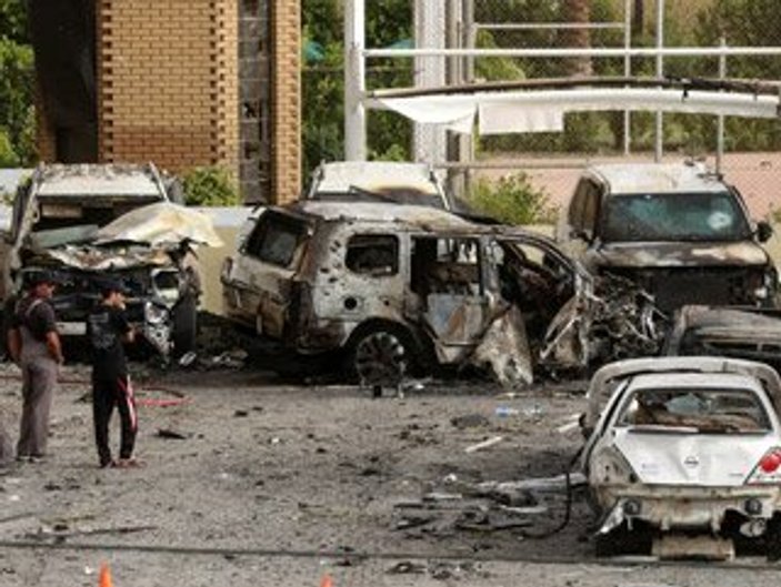 Bağdat'ta şiddet olayları: 8 ölü 26 yaralı