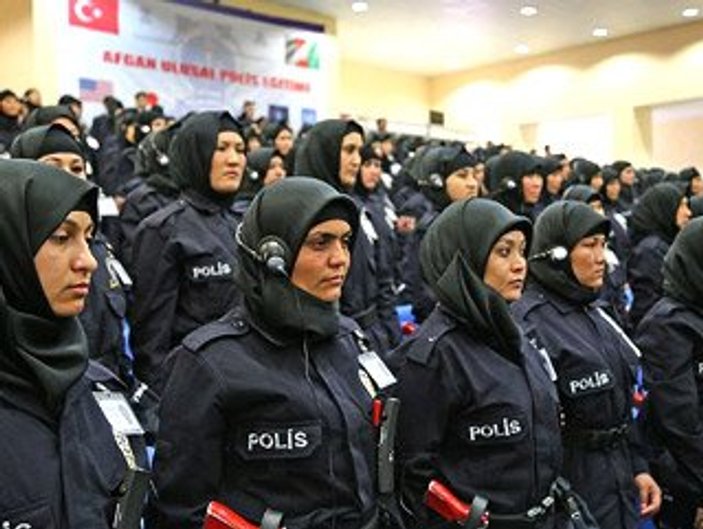 afgan-kadın-polis
