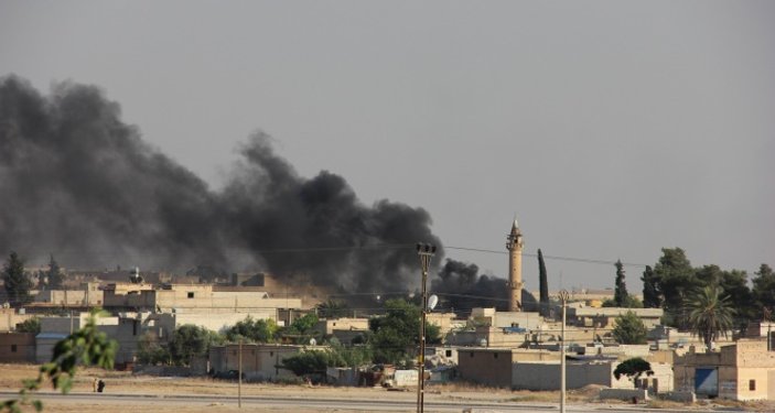 IŞİD akaryakıt istasyonunu patlatıp Tel Abyad'dan çekildi