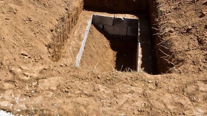 Süleyman Demirel'in mezar yeri kazıldı