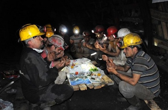 Zonguldak'ta maden ocağında ilk sahur yapıldı