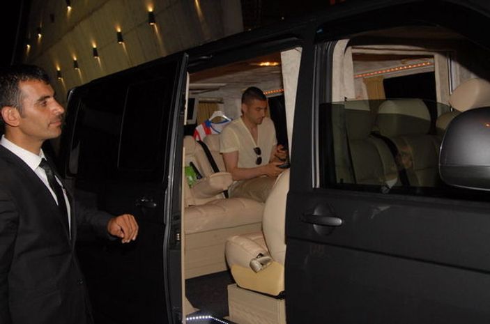 Burak Yılmaz aracına polis sireni taktırdı