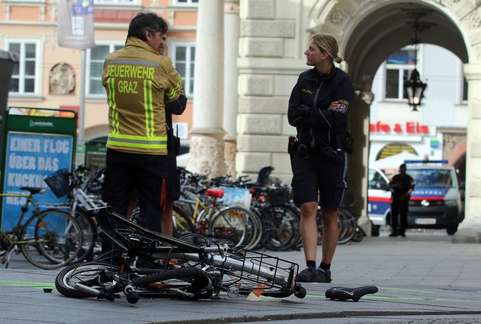 Avusturya'da sürücü dehşeti: 3 ölü 34 yaralı