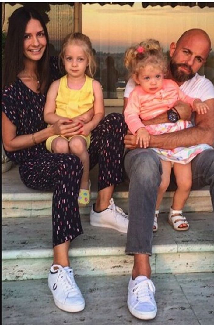 Yasemin Özilhan'ın sarı papatyaları