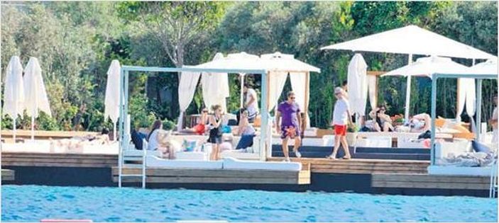 Castro'nun oğlu Bodrum'da para saçtı