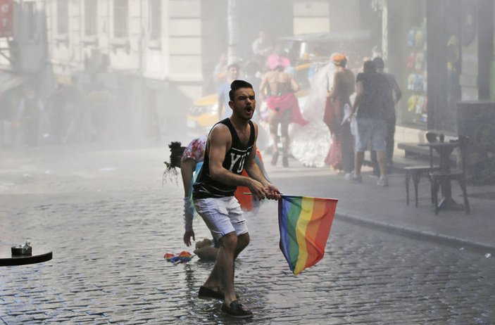 Valilikten LGBT yürüyüşüne müdahale açıklaması